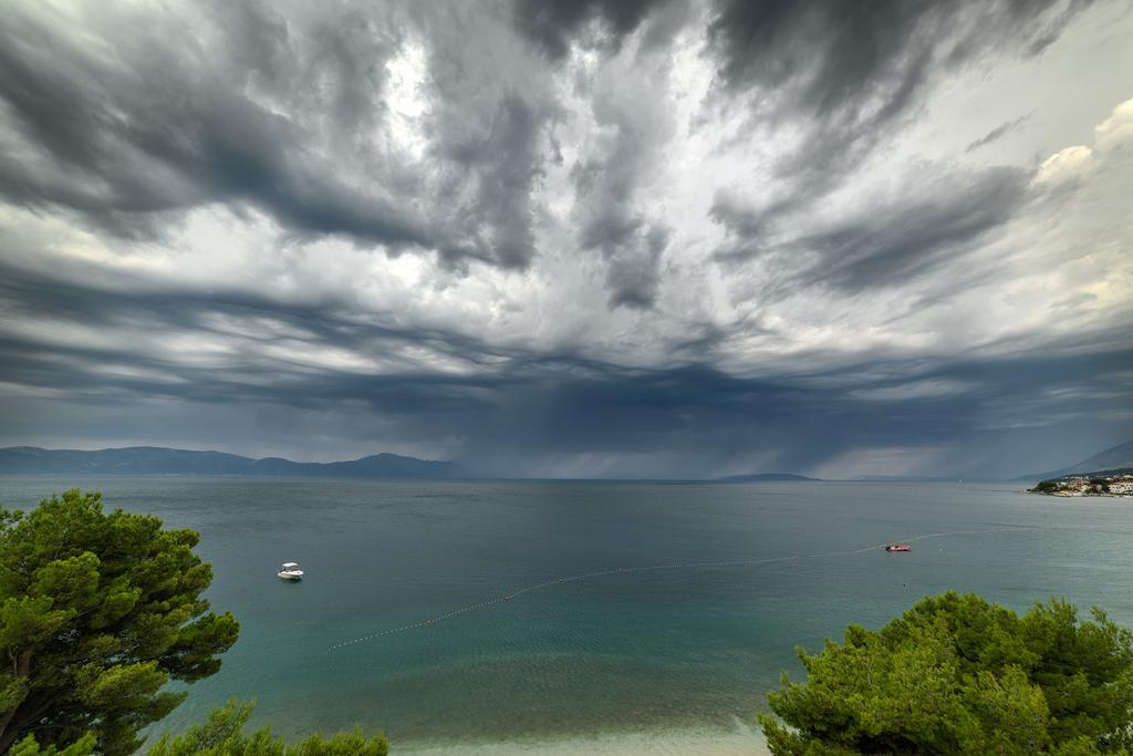 Apartments Grozdana Gradac  Buitenkant foto